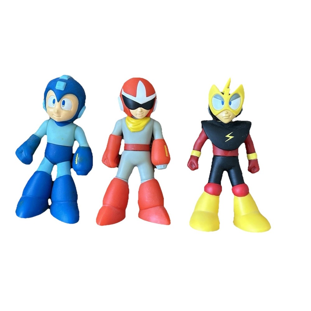 Rare Capcom Mega Man Retro Roto Vinyl  Lot of 3 Protoman, Elecman, Mega Man 2005